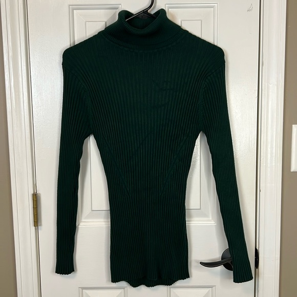 Green Ribbed Turtleneck Long Sleeve Sweater Size Extra Small - Picture 1 of 6